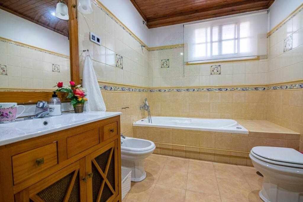 Lujosa Villa En Alhaurin De La Torre 7 Dormitorios Extérieur photo